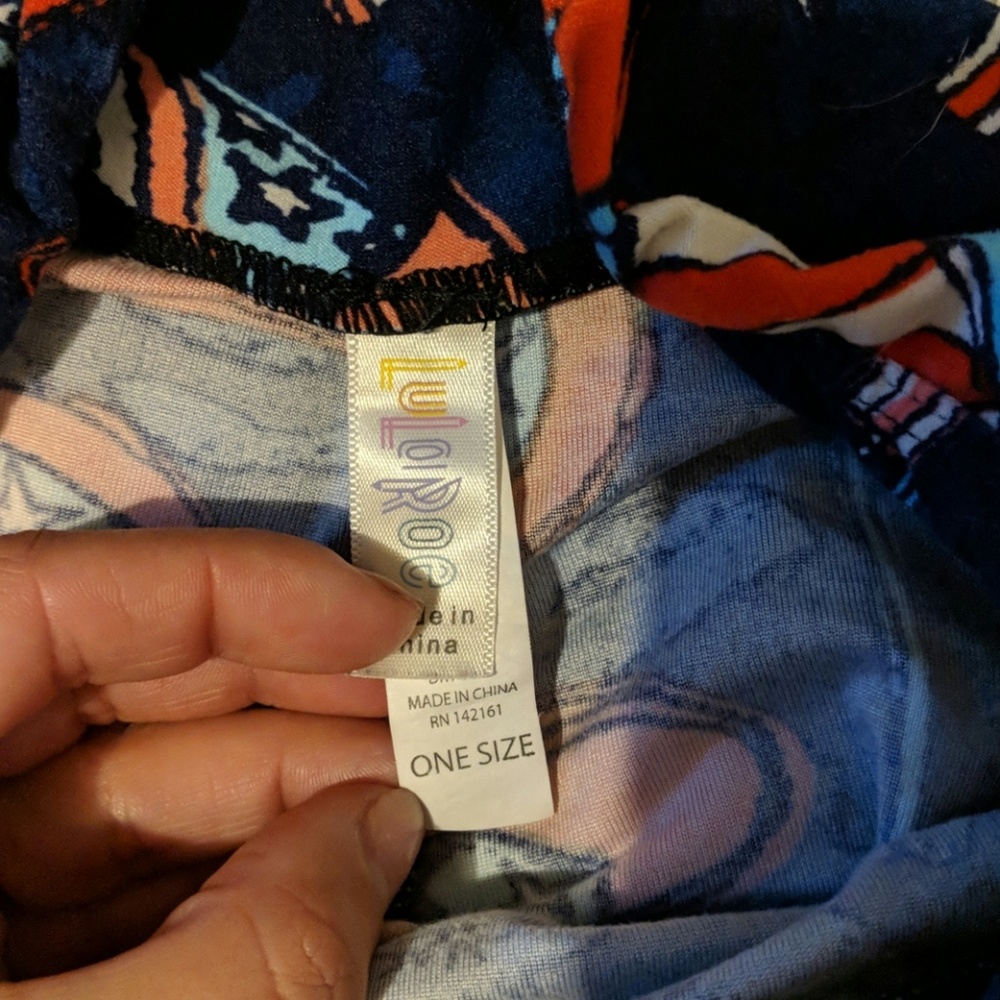 Lularoe - Picture 2 of 2